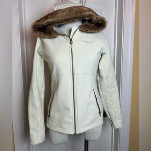 Marmot Fur hooded Fleece Lined Tan Women’s Winter Hiking Jacket Coat Small